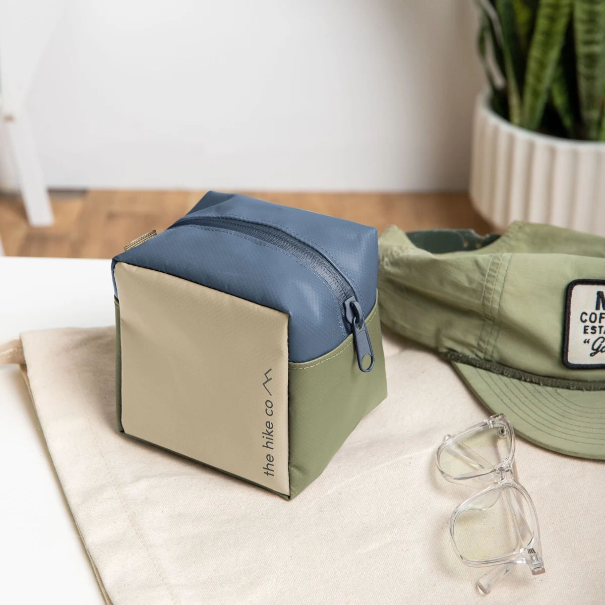 MOD POUCH LARGE - TARPAULIN 4CP SS ONE LOCATION IMPRINT 1