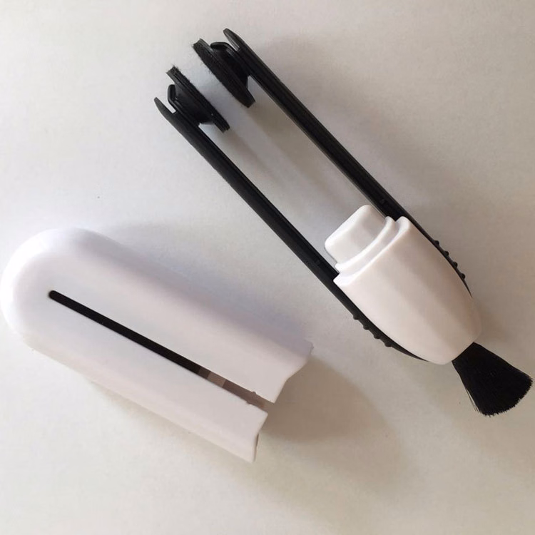 Eyeglass Cleaner Brush