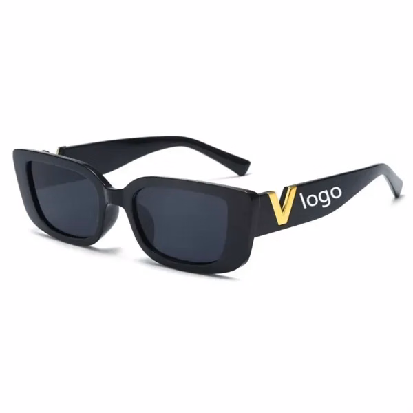 Custom Cat Eye Fashion Sunglasses UV400 Protection — Plastic Eyewear Style Accessory
