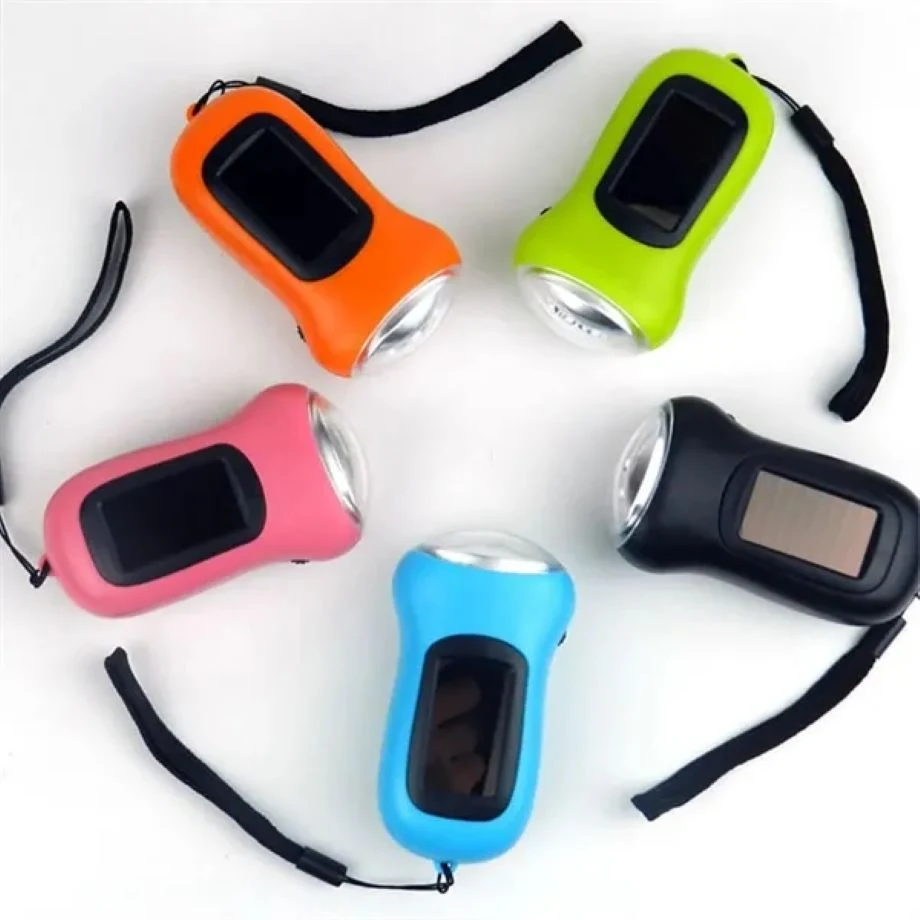 Hand Crank Solar Flashlight 3LED Rechargeable Battery 1