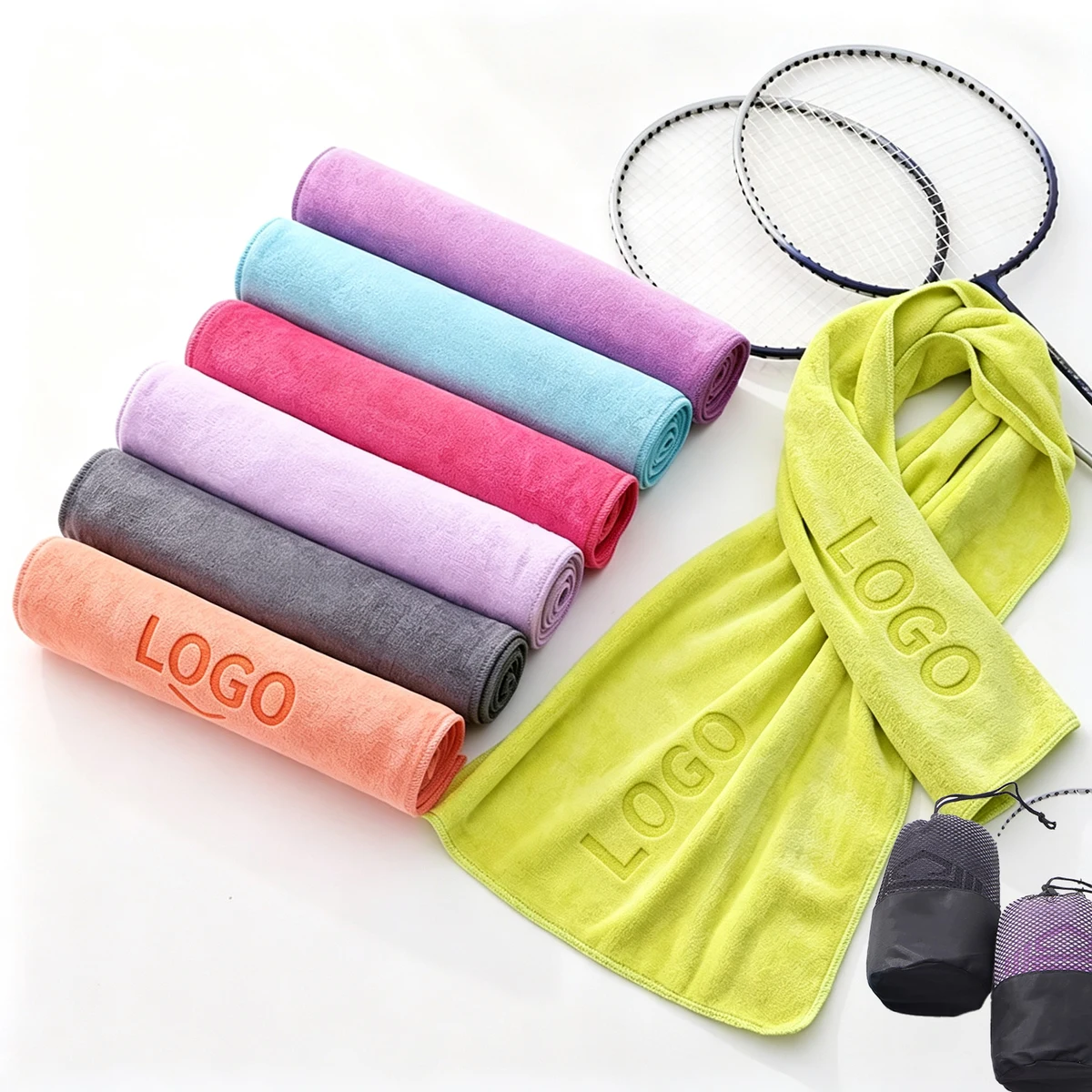 Portable Microfiber Workout Towel With Bag 1