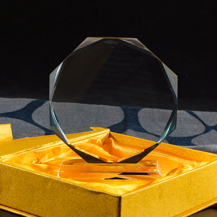 Tilting Circle Paperweight Award