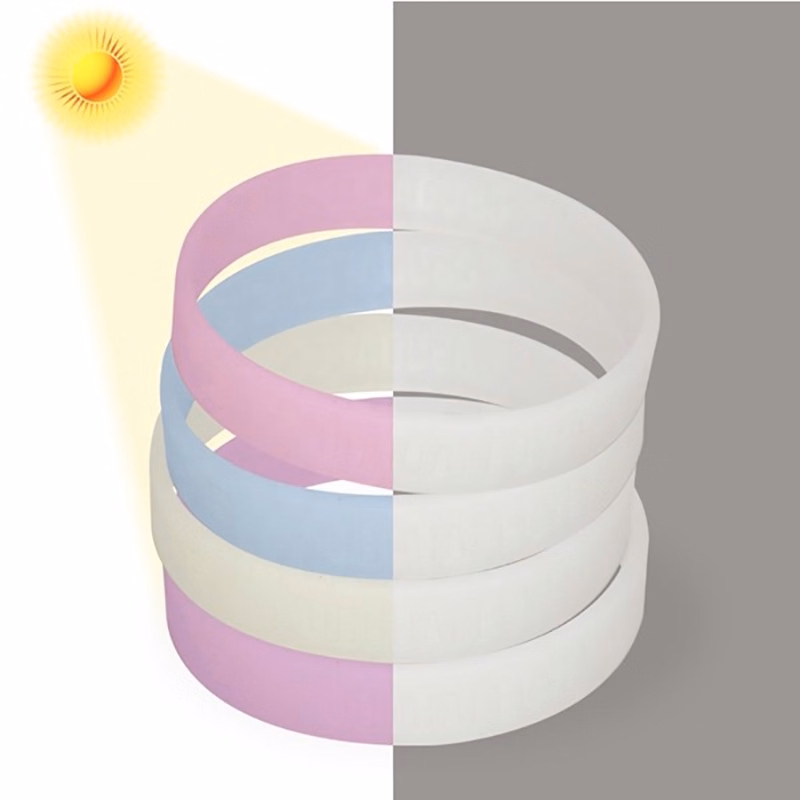 Custom UV Sensitive Color Changing Silicone Wristband