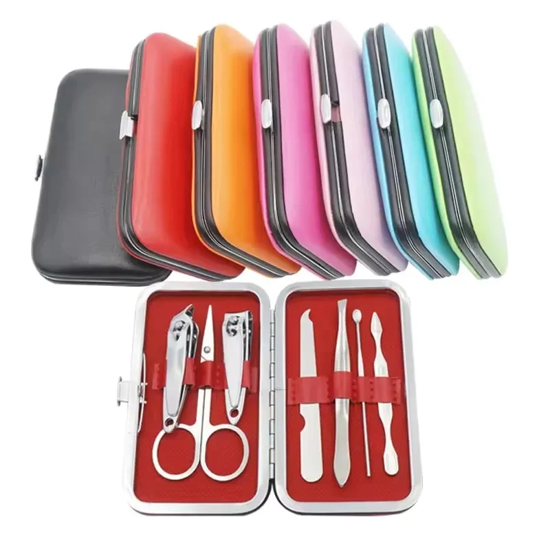 Professional 7-In-1 Manicure Set 1