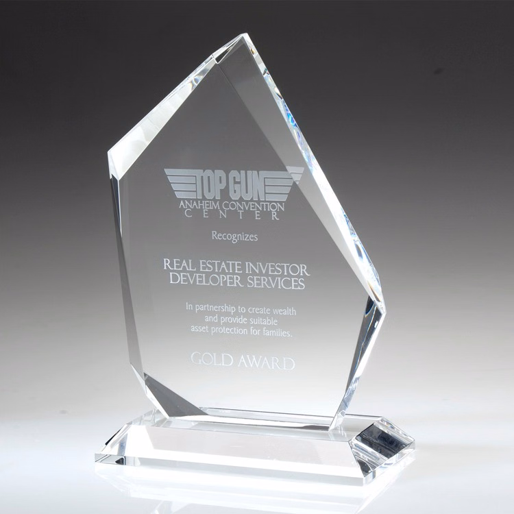 10-3/4" Crystal Award-Summit_D260CA