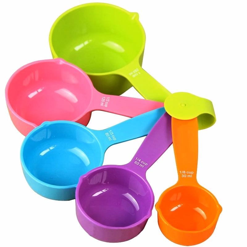 5Pcs Plastic Measuring Cups