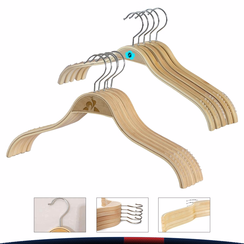 Olip Wooden Hanger