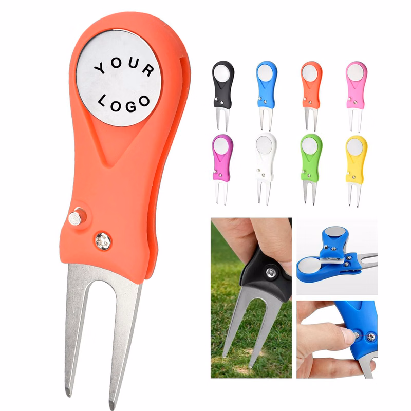 Compact Golf Divot Tool for Repairing Greens