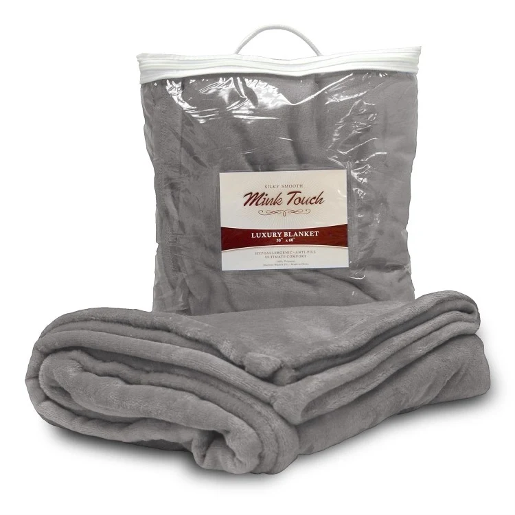 Oversize Mink Touch Luxury Blanket 1