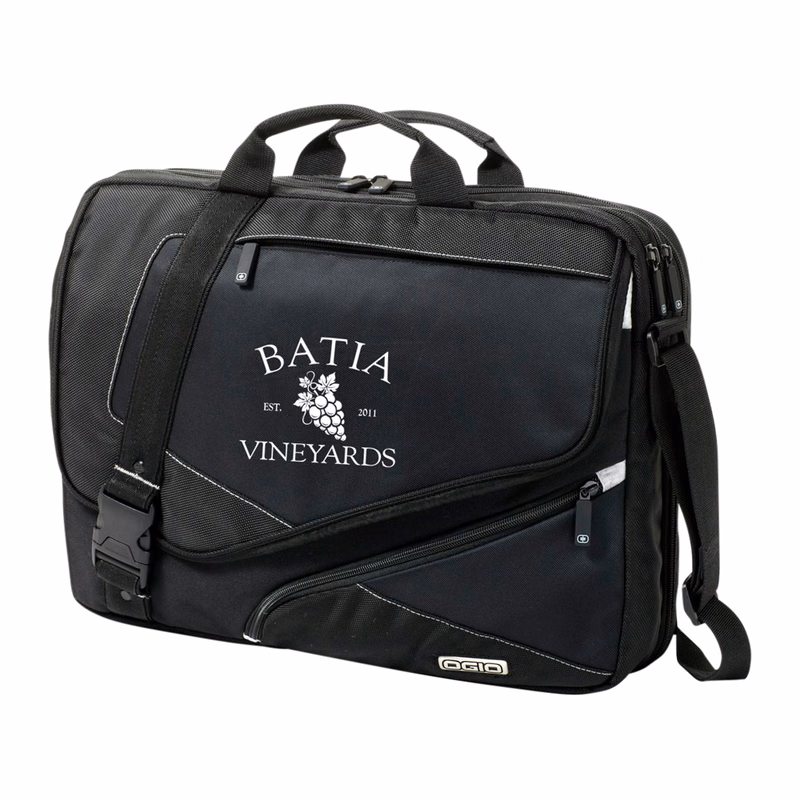 OGIO Voyager Messenger