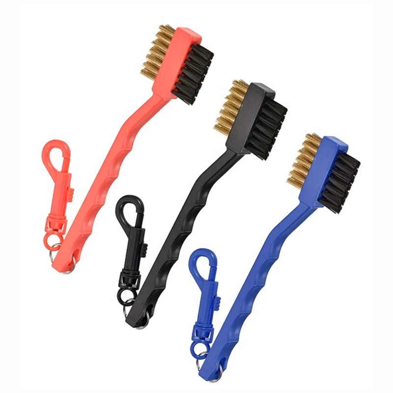 Golf Brush with Retractable Clip
