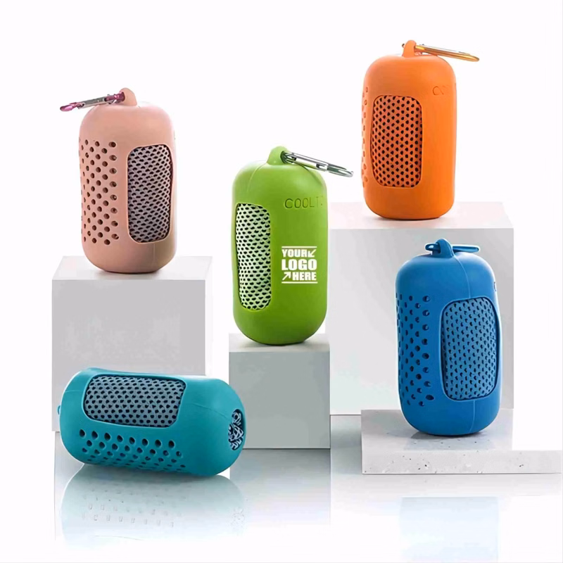 Quick Drying Ice Towel w/ Hanging Silicone Case
