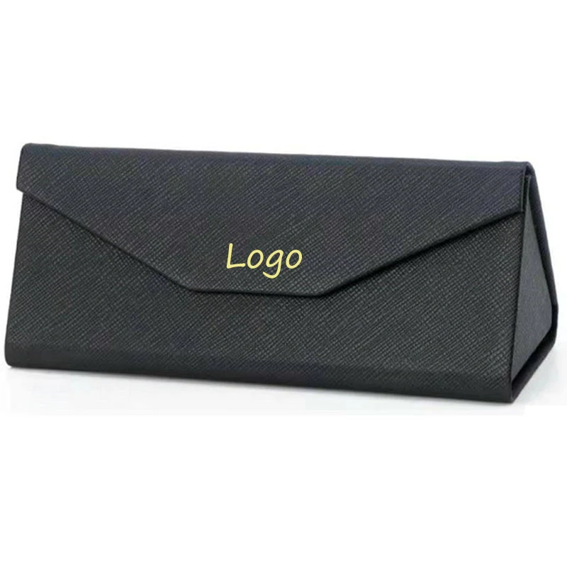 Triangular glasses case 1