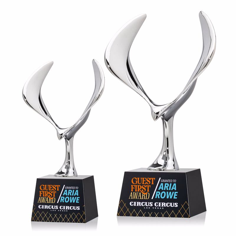 Maverick Eagle VividPrint™ Award on Robson Base - Black