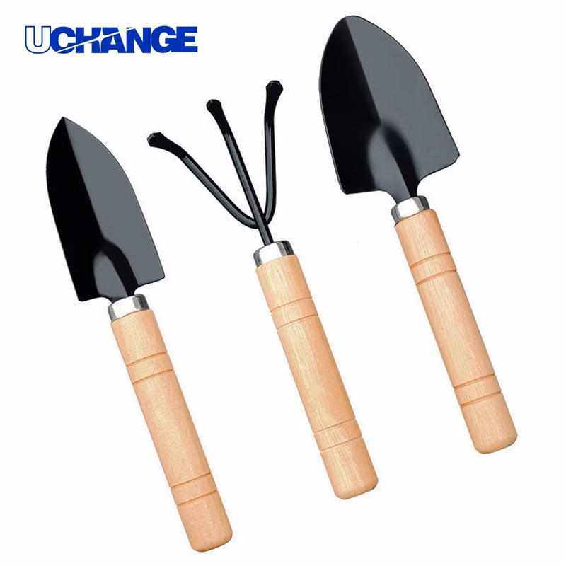 Compact Garden Tool Kit for Maintenance