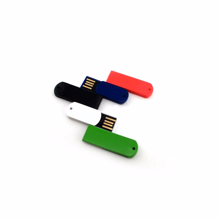 2GB Goldfinger USB Drive 900