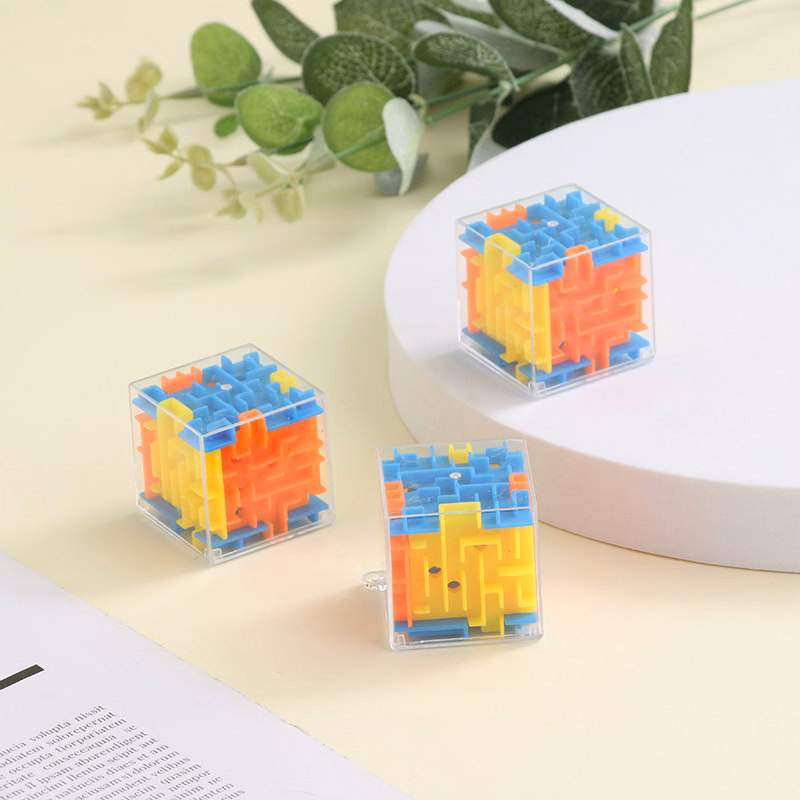 Mini Cube Maze Puzzle Toy With Key Chain