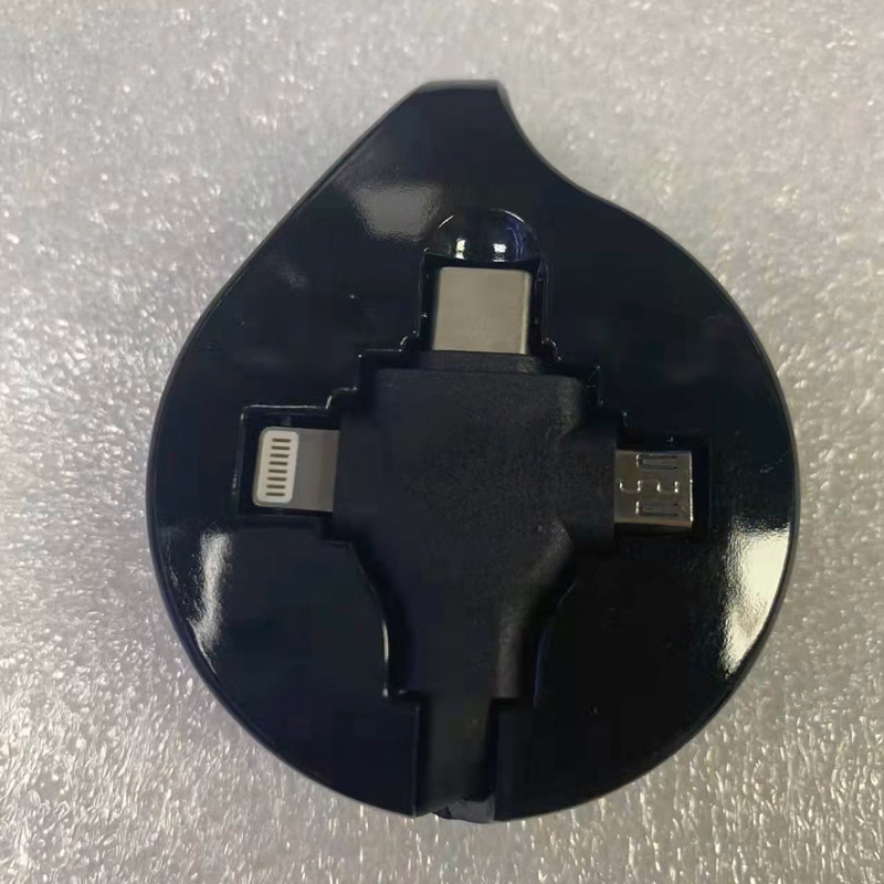 3 in 1 Retractable Charger Cable
