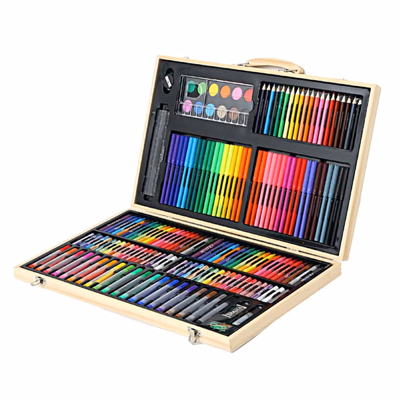 180 Piece Student Deluxe Art Set