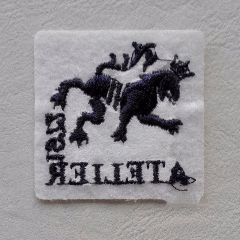 Felt Label / Ralsed