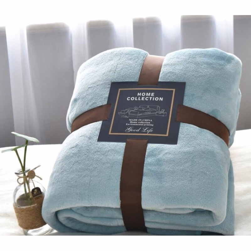 Multicolor Travel Blanket