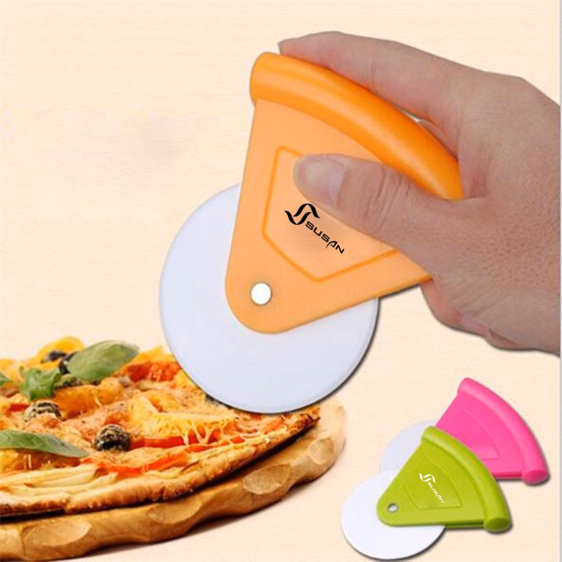 Plastic Pizza Wheel