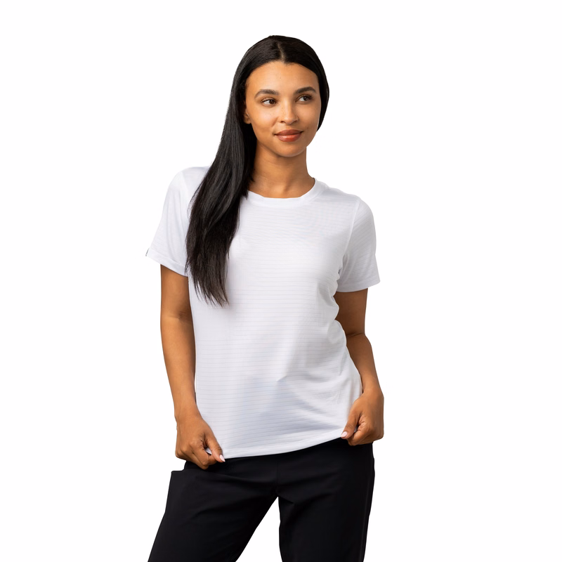 Storm Creek Women's Sightseer Short Sleeve Performance T-shirt