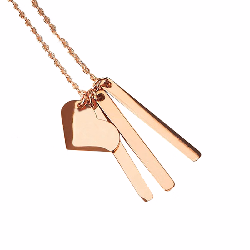 MOQ100 Engraved Heart-Shaped Necklace For Mother's Day