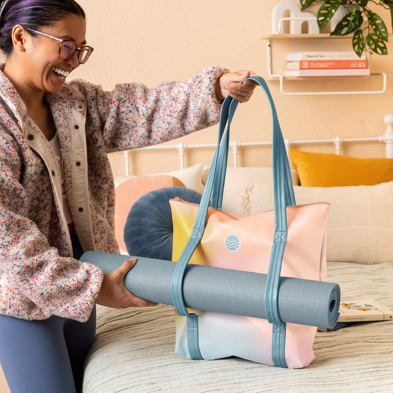 TWINKLES YOGA TOTE - VEGAN LEATHER