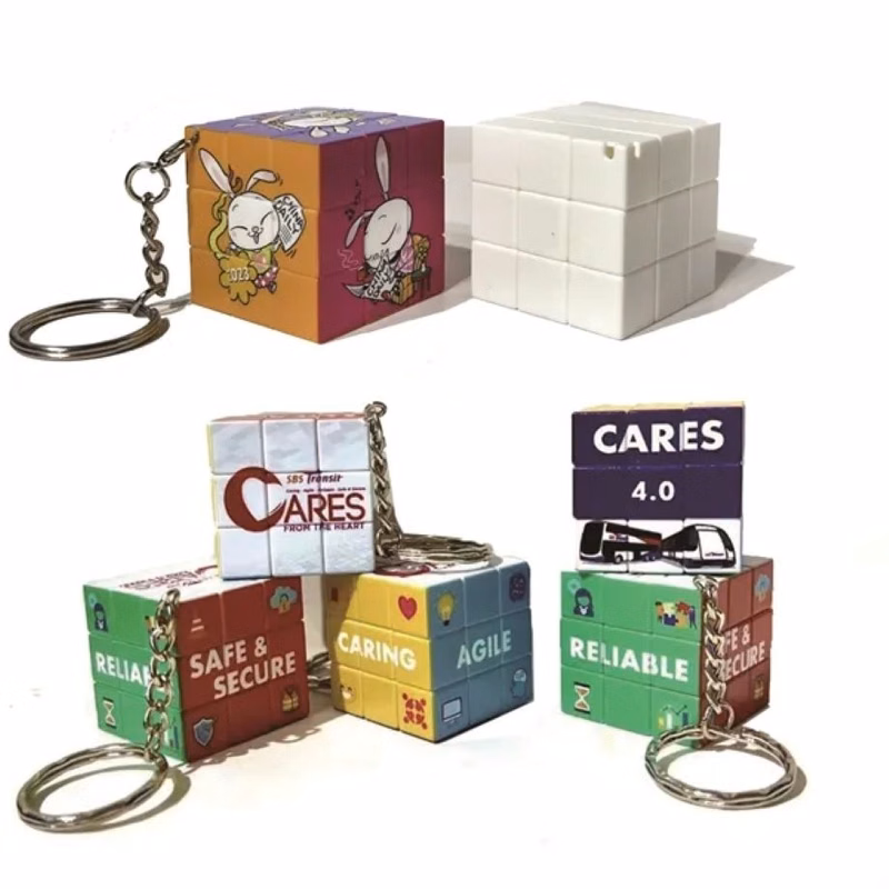 1 3/8'' Puzzle Cube w/ Key Chain