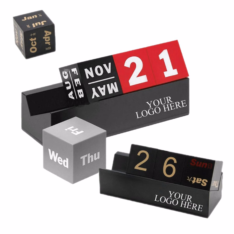 Build-Your-Own Block-Style Desktop Calendar