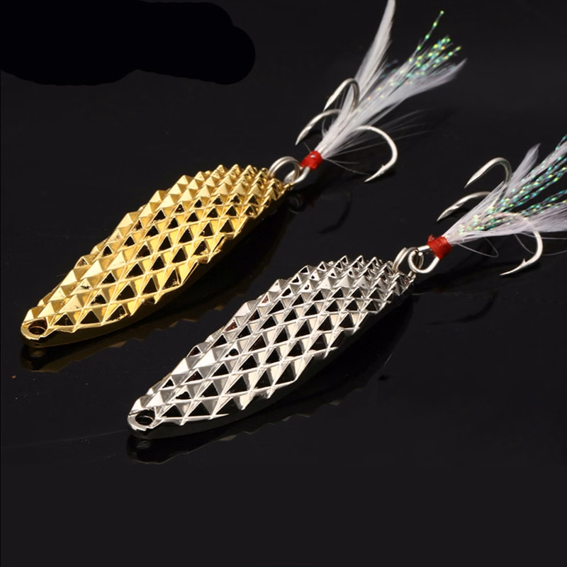 15 Gram Spoon Fishing Lure with Feather Treble Hooks
