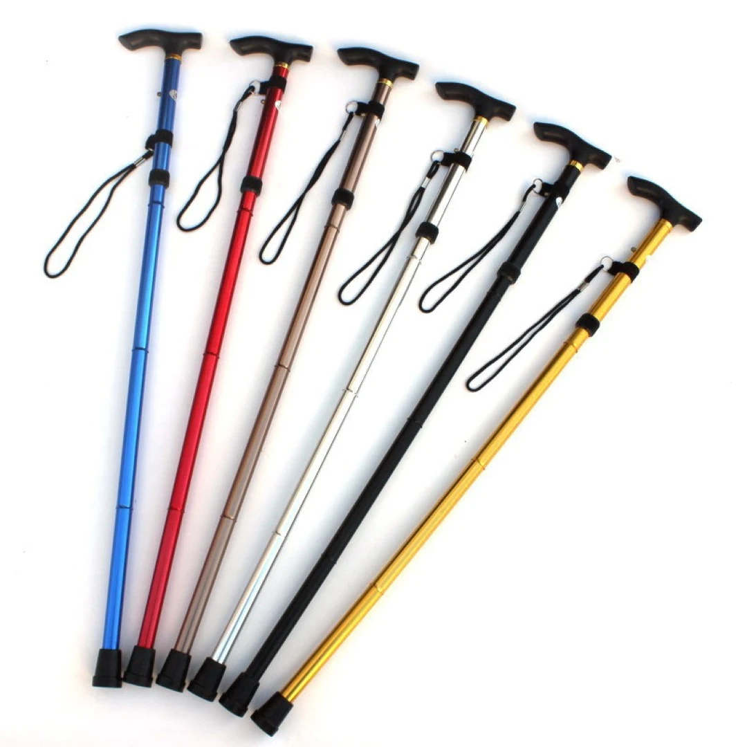 Collapsible Hiking Poles 1