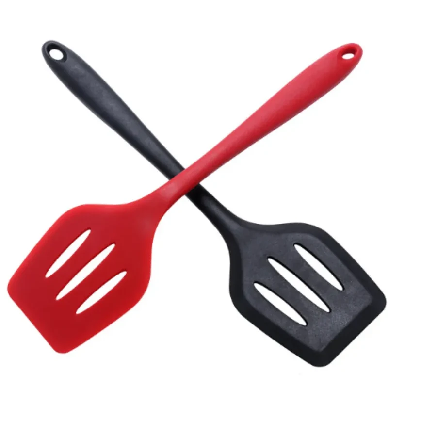 Silicone Small Leakage Shovel Kitchen Tool / Slotted Spatula 1