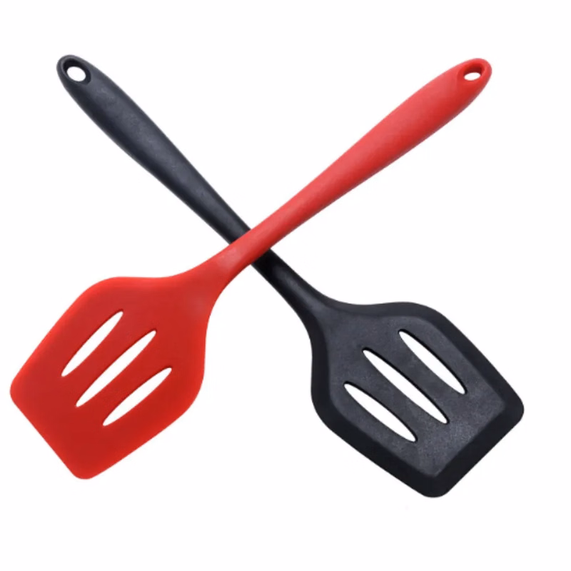 Silicone Small Leakage Shovel Kitchen Tool / Slotted Spatula