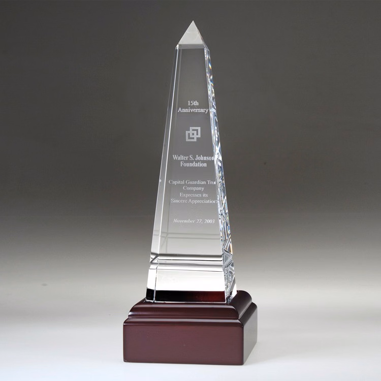 10" Grooved Obelisk Crystal Award_D138CA