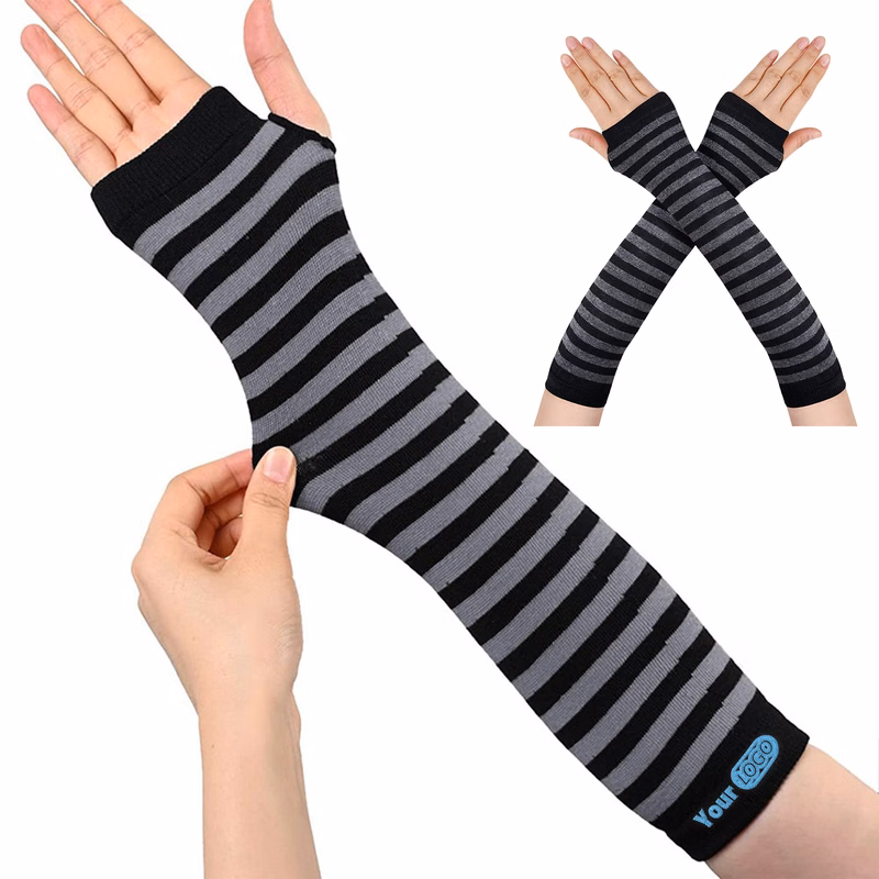 Knitting Stylish And Functional Arm Warmers With Thumb Hole Design