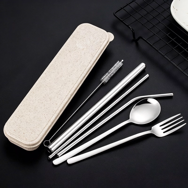 6 Pieces Stainless Steel Cutlery Set With Wheat Straw Case