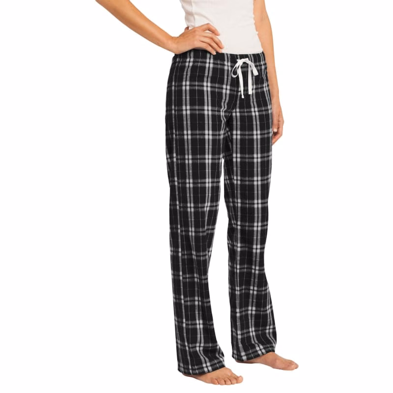 District Women's Flannel Plaid Pant.