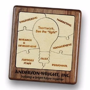 Wood Jigsaw Puzzle - 8 piece square with light bulb design
