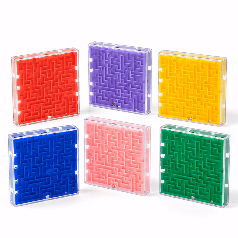 Square Maze Puzzle Game