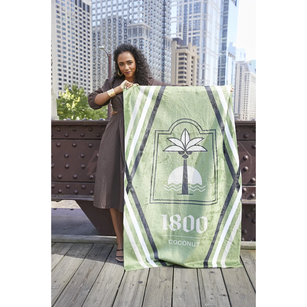 ColorFusion Ultra 40" x 60" Beach Towel 1
