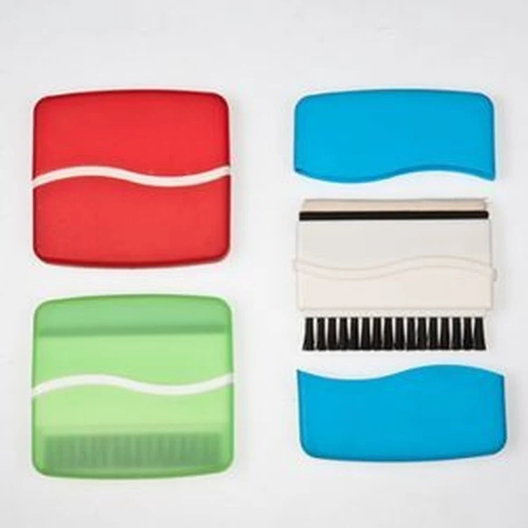 Computer Keyboard Cleaning Brush (3"x2 7/10") 1