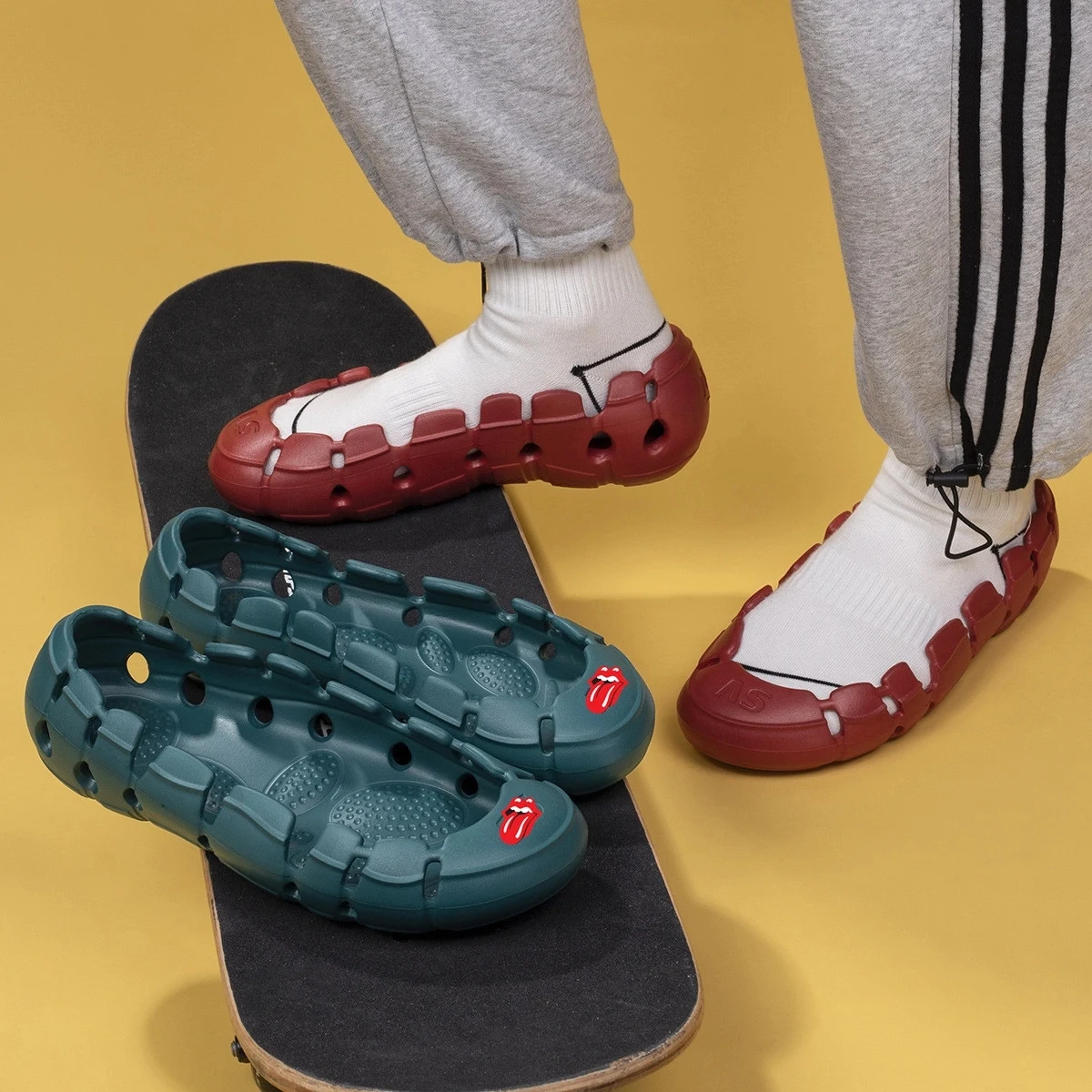 Beach Slippers 1