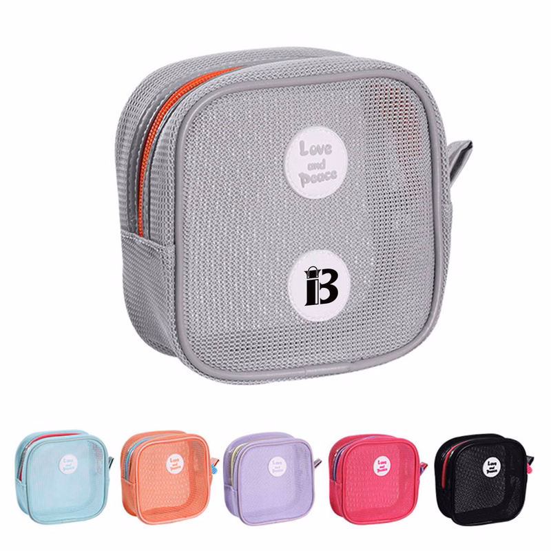 Toiletry light travel storage bag