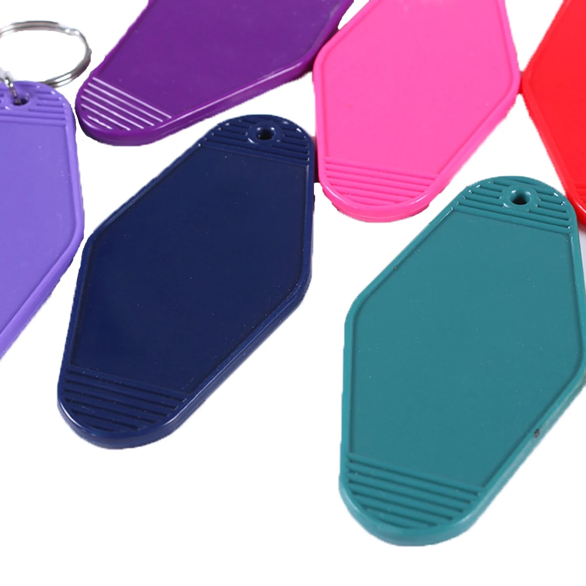 Plastic Diamond Luggage Tag Keychain 1