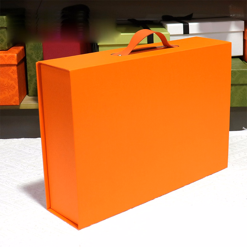 6 pieces of high-end portable gift box clamshell box packing box