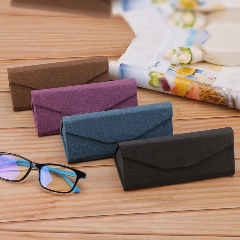 Custom Sunglass Cases with a Mirror