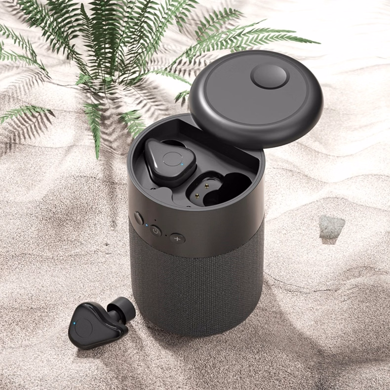 New Arrival Unique Design Bluetooth Speaker With Earbuds