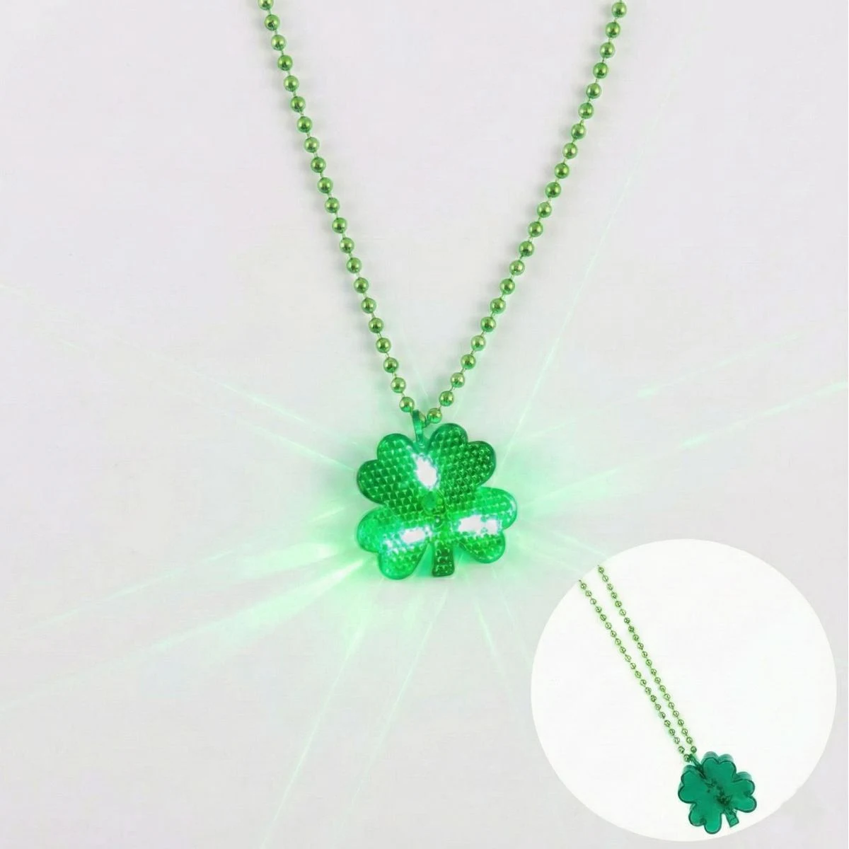LED Light Up Shamrock Necklace St. Patrick's Day Party 1